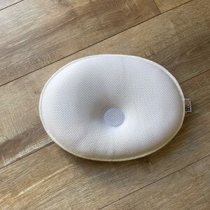 Mimos flat head pillow